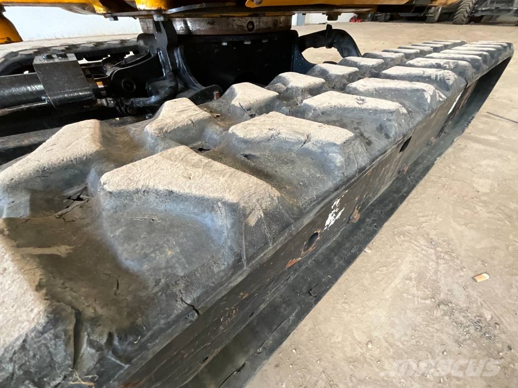 JCB 8018 حفارات صغيرة أقل من 7 طن (حفارات صغيرة)