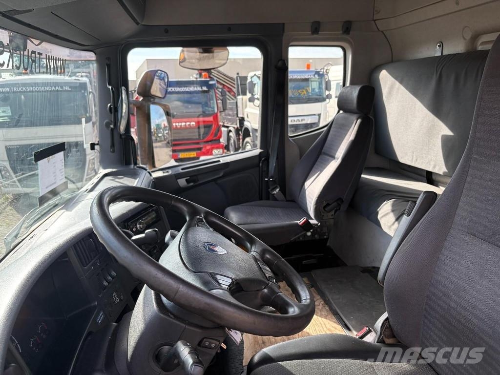 Scania P 380 + 3pedals + 6X2 + LIFT AXLE + LOADLIFT 2500 Camiones con caja de remolque