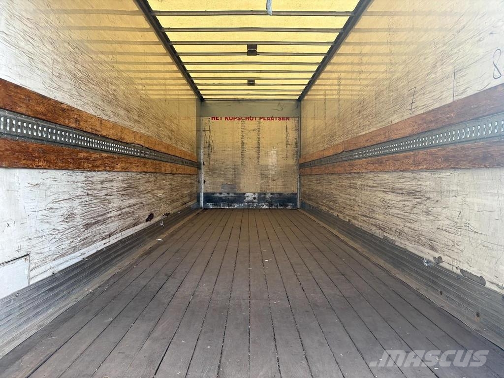Scania P 380 + 3pedals + 6X2 + LIFT AXLE + LOADLIFT 2500 Camiones con caja de remolque