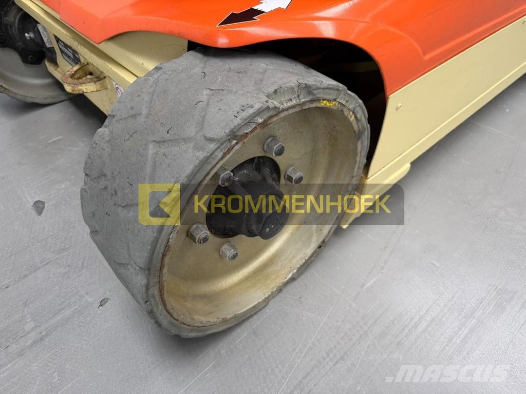 JLG Toucan 12 E Plus Druga dvigala in dvižne ploščadi