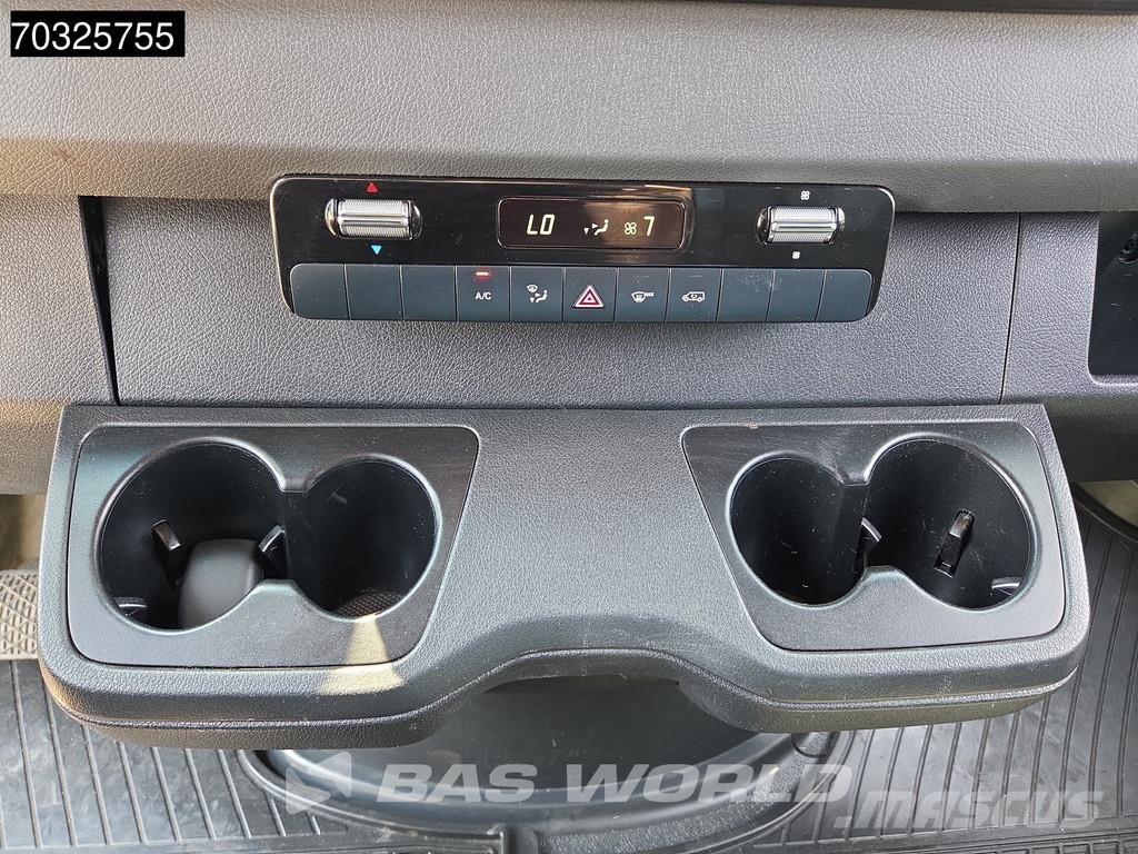 Mercedes-Benz Sprinter 215 CDI Automatik 150PS L2H2 Klima Kamera شاحنة مقفلة
