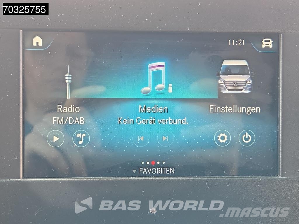 Mercedes-Benz Sprinter 215 CDI Automatik 150PS L2H2 Klima Kamera شاحنة مقفلة