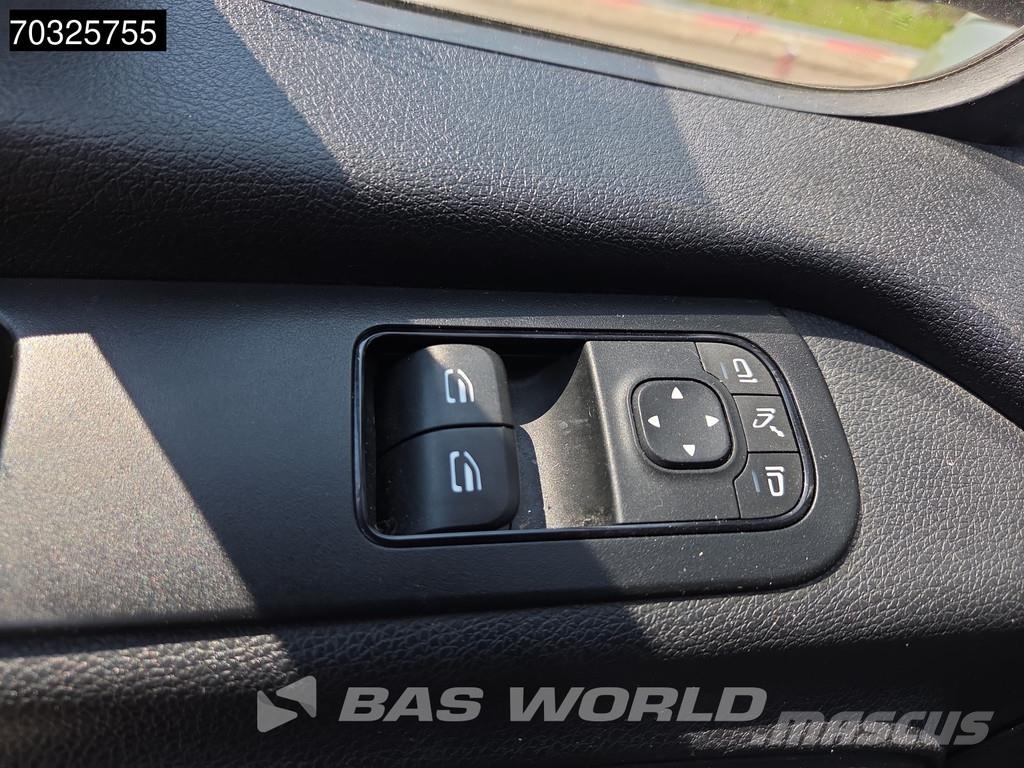 Mercedes-Benz Sprinter 215 CDI Automatik 150PS L2H2 Klima Kamera شاحنة مقفلة