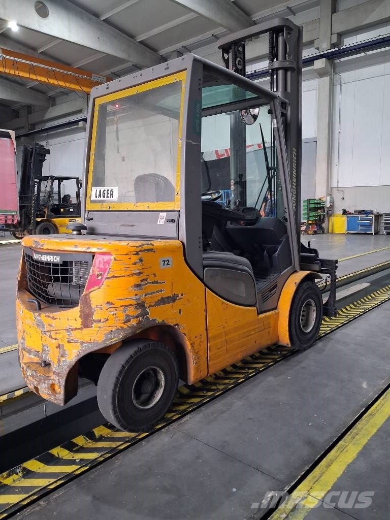 Jungheinrich DFG 430 S Diesel forklifts