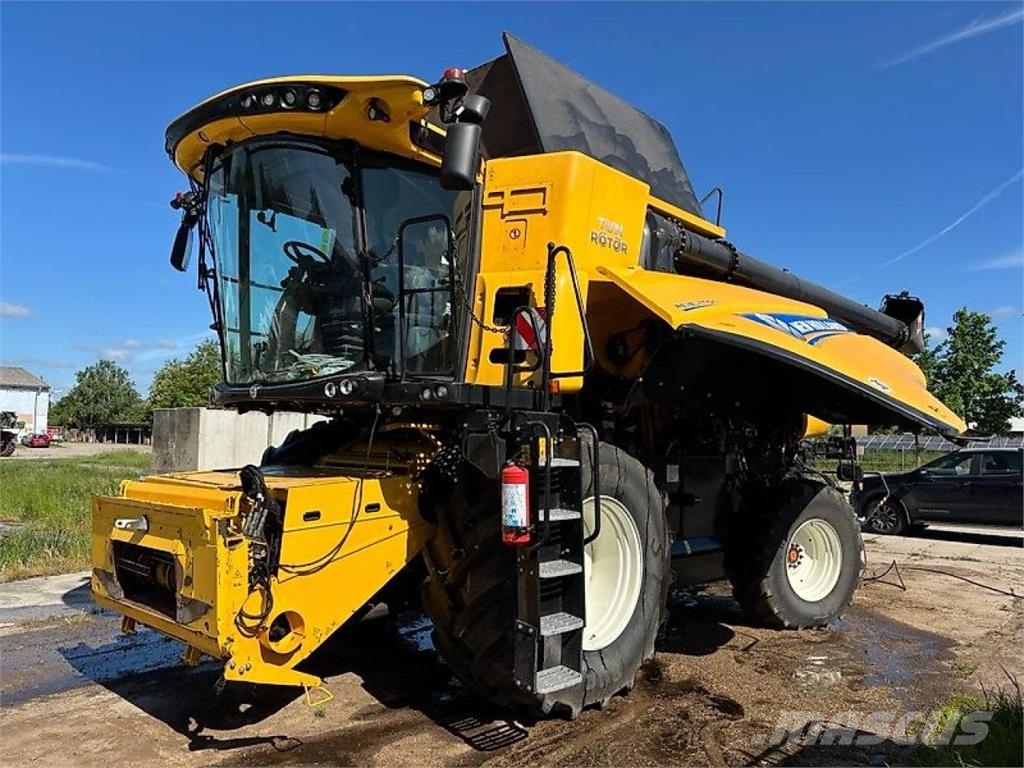 New Holland CR8.80 MY21 حصادات