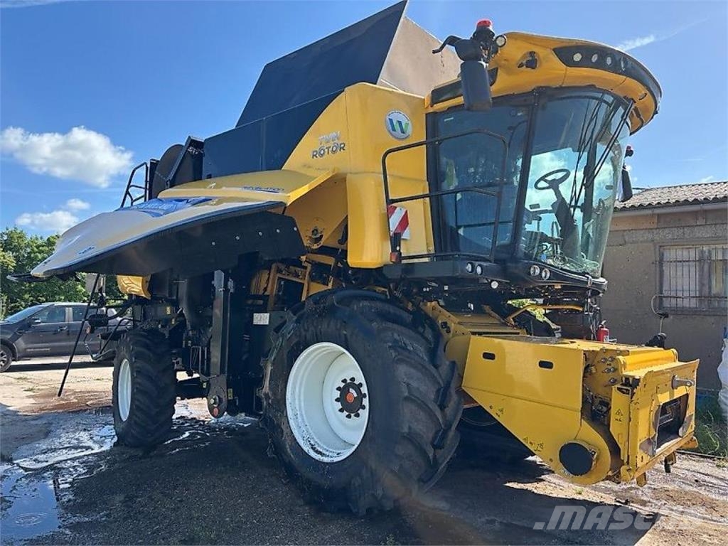 New Holland CR8.80 MY21 حصادات