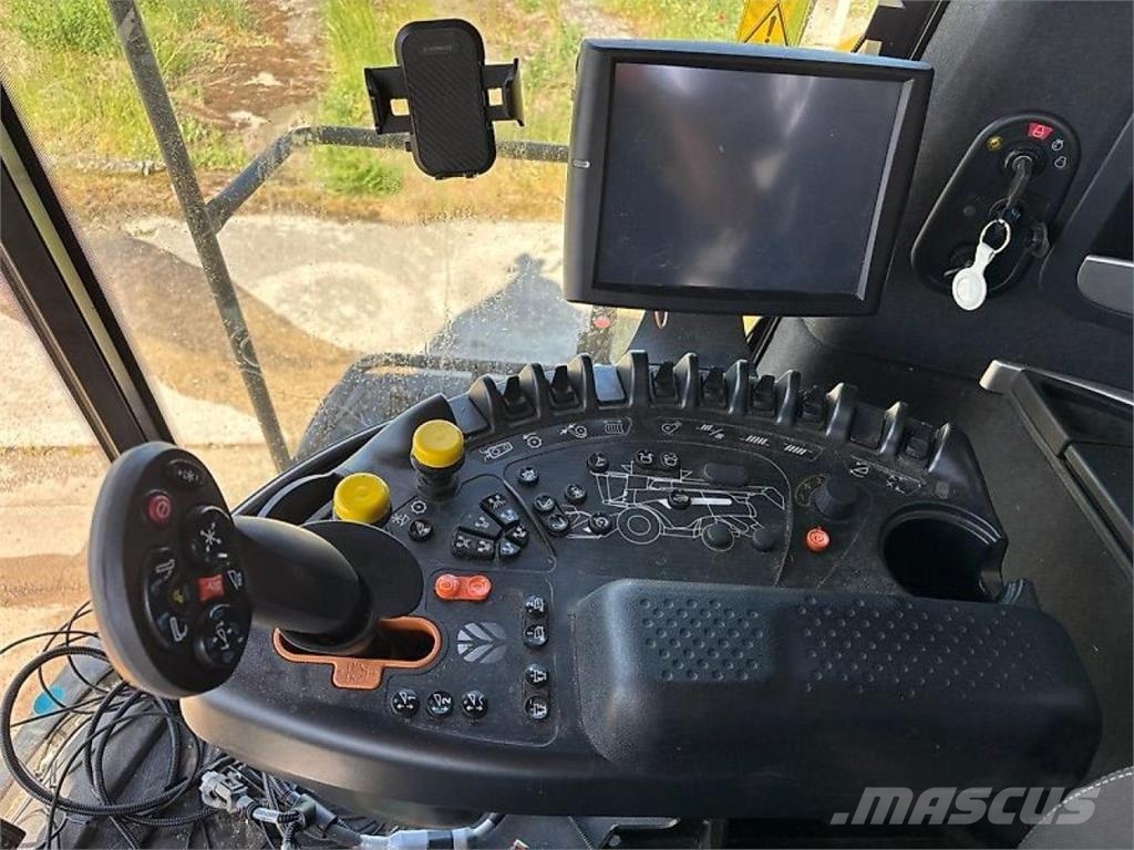 New Holland CR8.80 MY21 حصادات