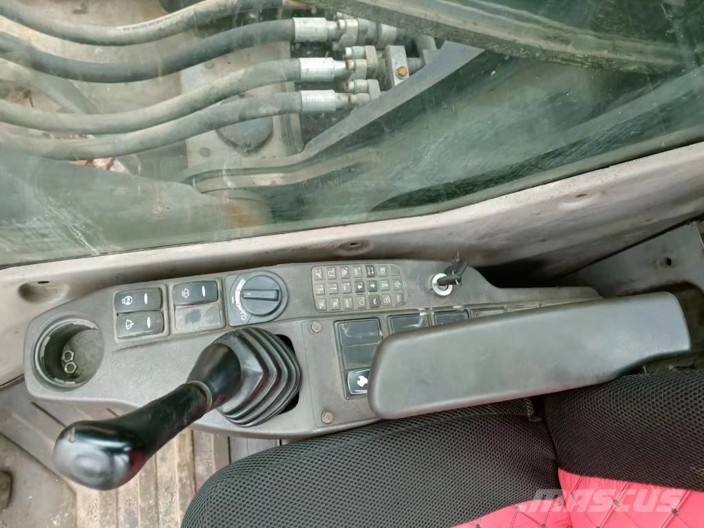 Volvo 480 Paletli ekskavatörler