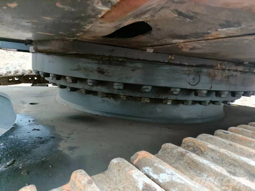 Volvo 480 Paletli ekskavatörler