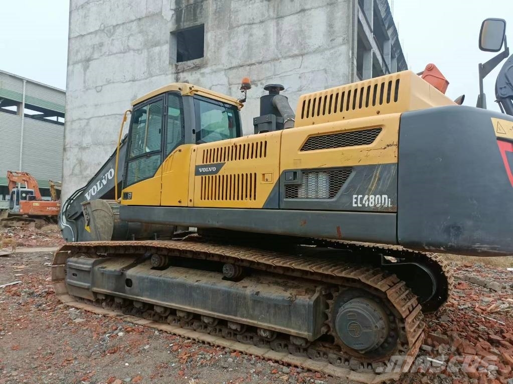 Volvo 480 Paletli ekskavatörler