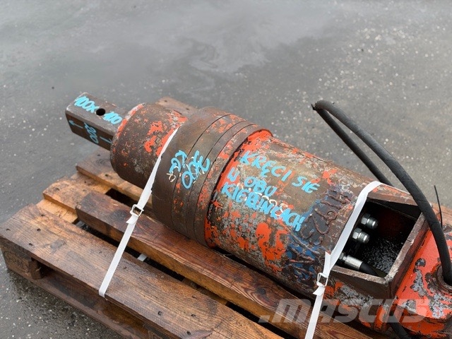 Bauer USED DRIL EXCAWATORS 14 TON Perfuradoras