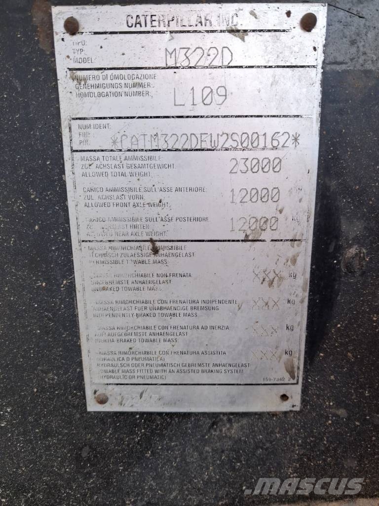 CAT M 322 D Wielgraafmachines