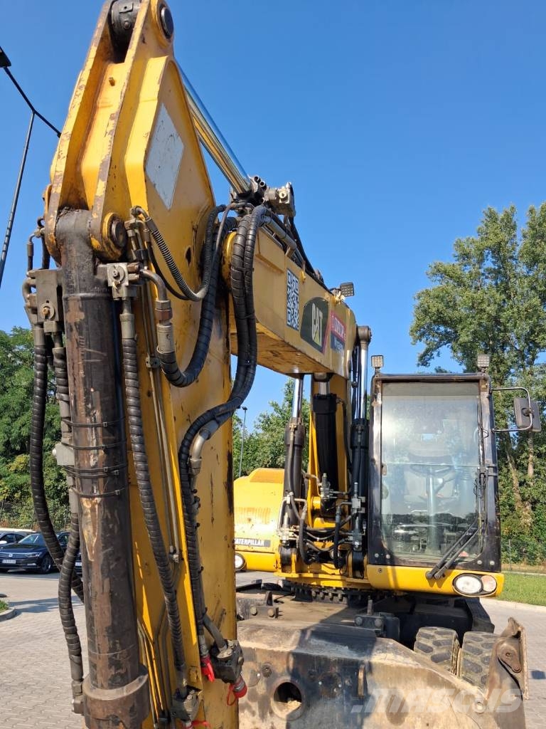 CAT M 322 D Wielgraafmachines
