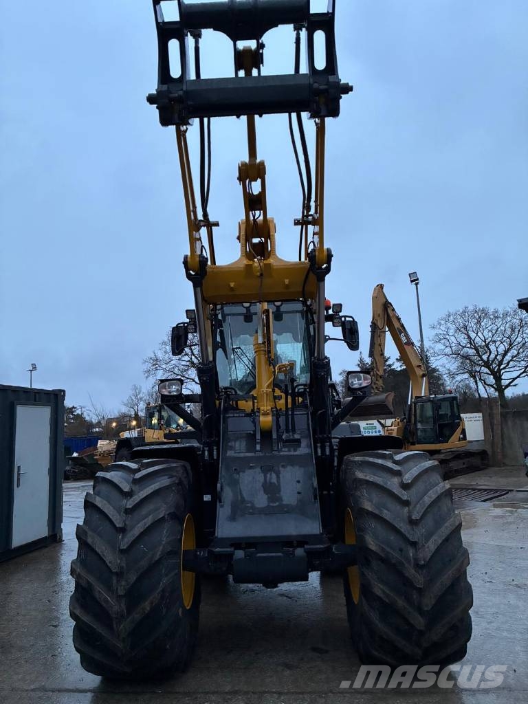 Komatsu WA 270-8E0 Pyöräkuormaajat