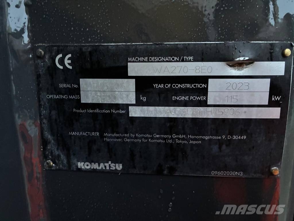 Komatsu WA 270-8E0 Pyöräkuormaajat