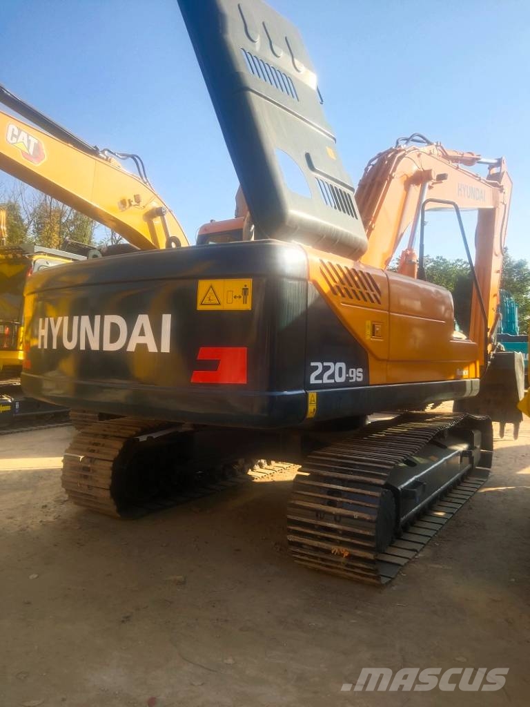 Hyundai 220 Bageri guseničari