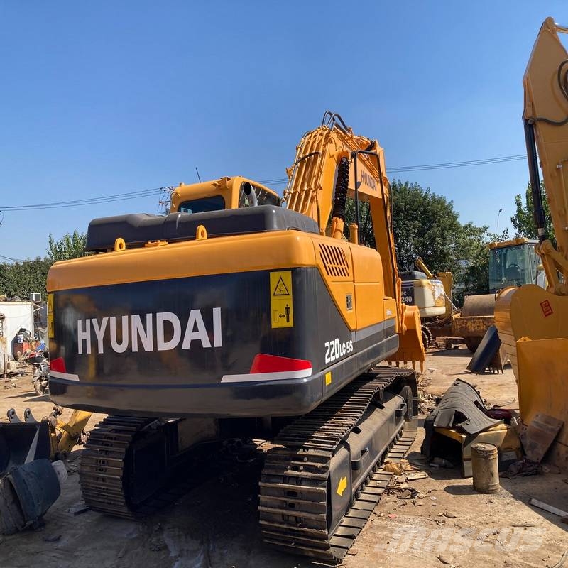 Hyundai 220 Bageri guseničari