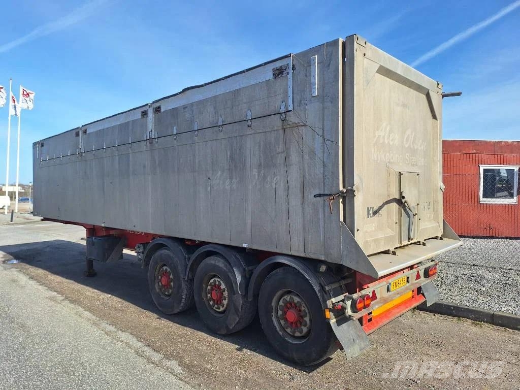 Kel-Berg 3 akslet 48 m3 tiptrailer med nedfældbar side Semi-trailer med tip