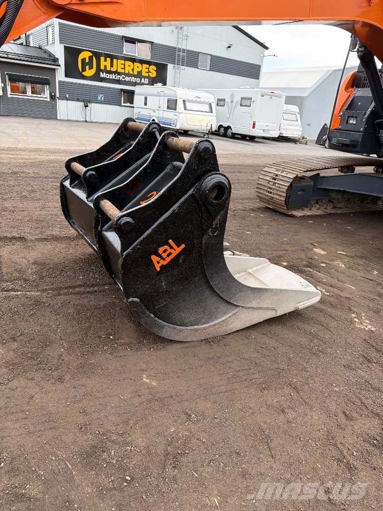 Doosan Develon Dx235LCR Гусеничные экскаваторы
