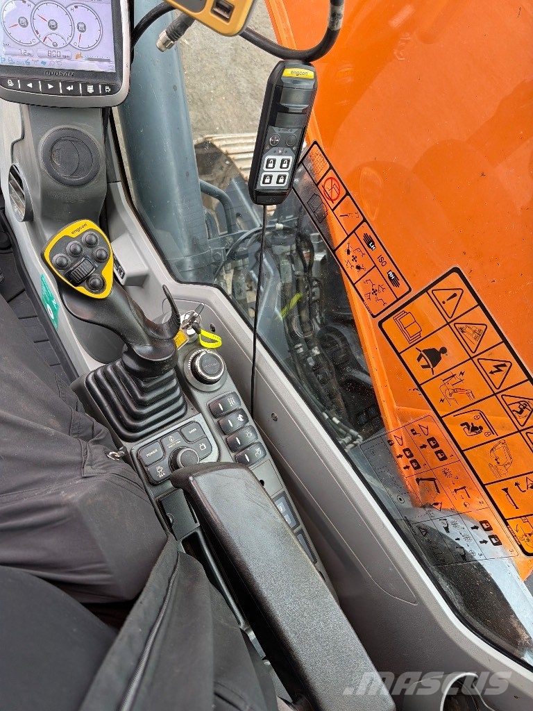 Doosan Develon Dx235LCR Гусеничные экскаваторы