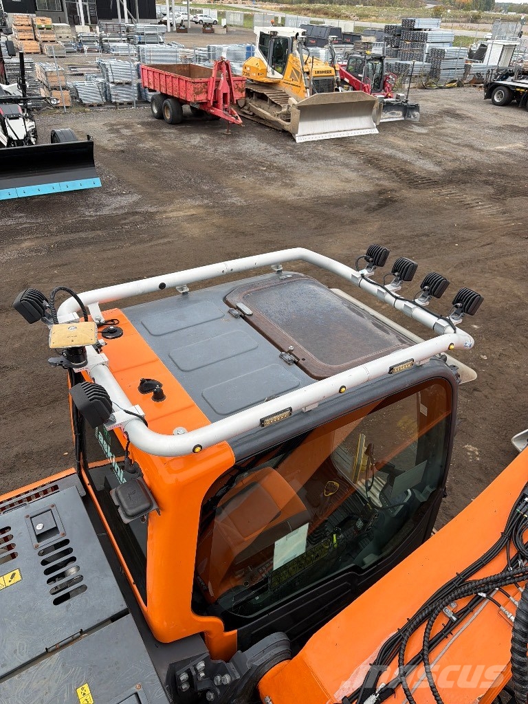 Doosan Develon Dx235LCR Гусеничные экскаваторы