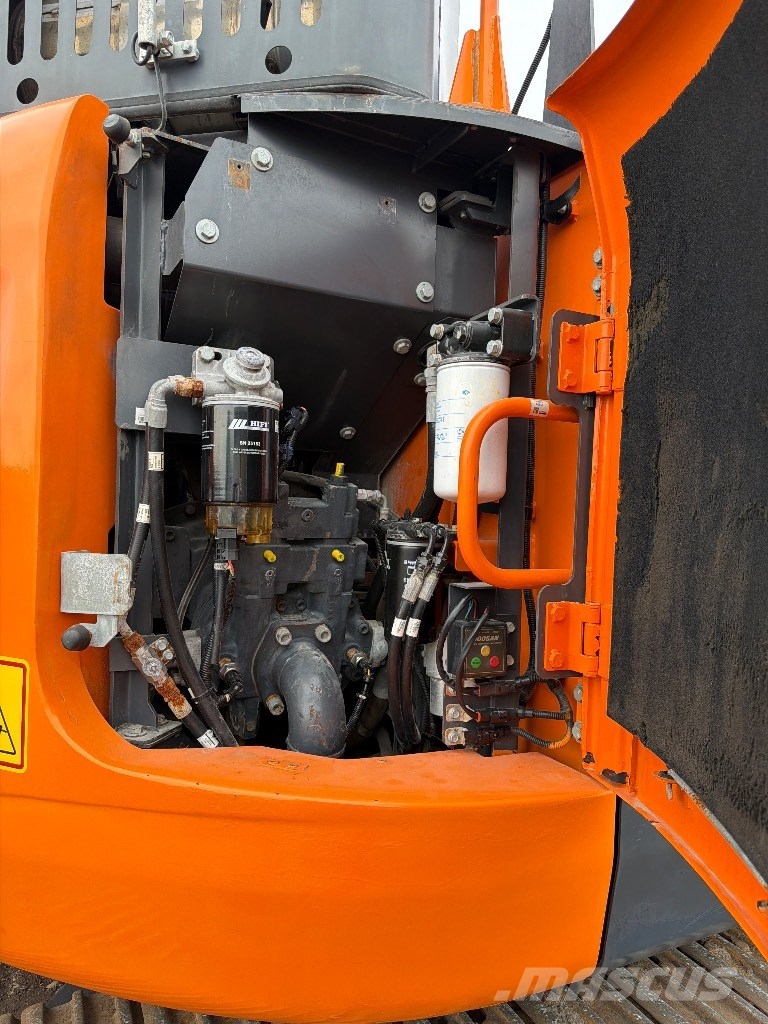 Doosan Develon Dx235LCR Гусеничные экскаваторы
