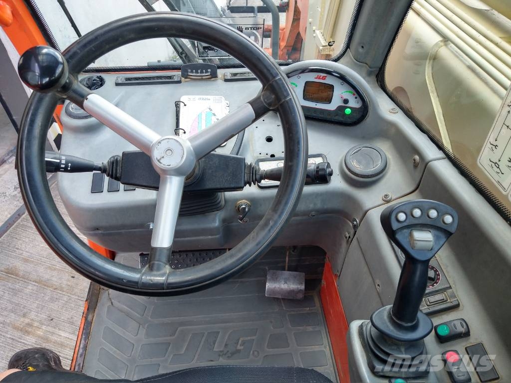JLG 4017 PS (289) مناولات متداخلة