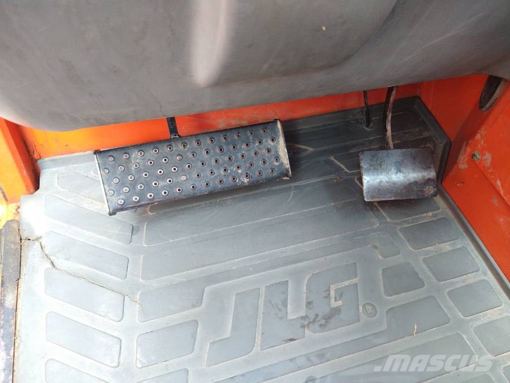 JLG 4017 PS (289) مناولات متداخلة