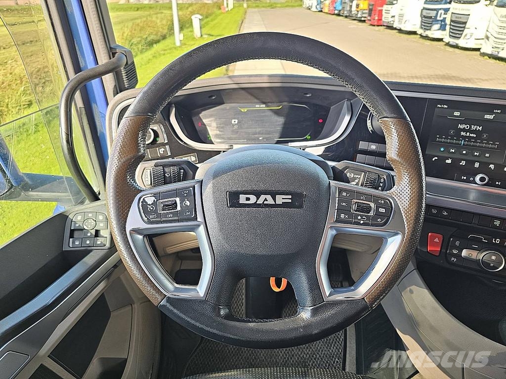 DAF XG+ 530 6X2 FTS FULL OPTIONS Trekkers
