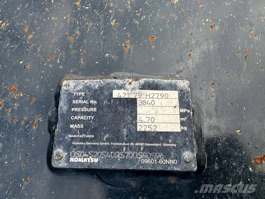 Komatsu Schaufel Cucharones