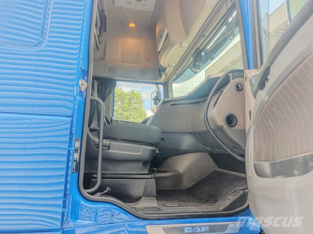DAF XF 480 6x2 + FVG FS 4 Pieces! مركبات النقل