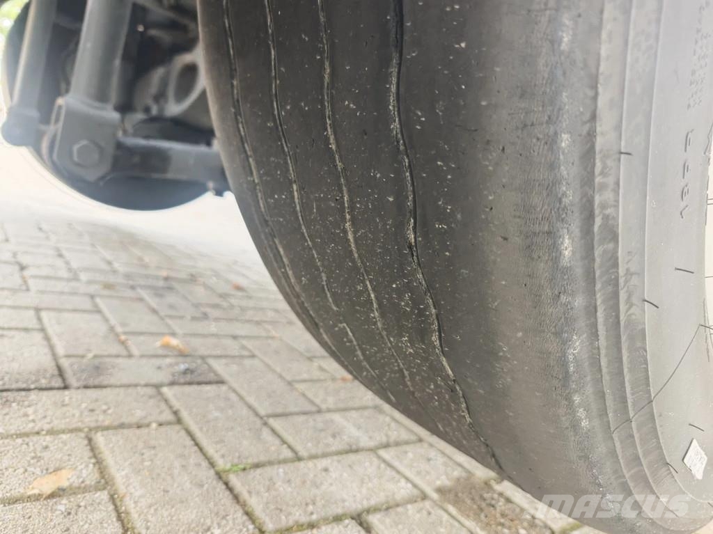 DAF XF 480 6x2 + FVG FS 4 Pieces! مركبات النقل