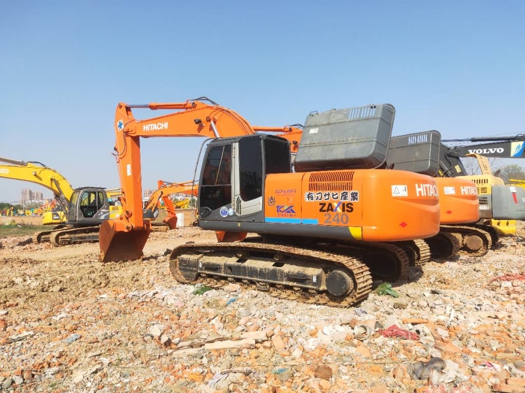 Hitachi ZX 240 Raupenbagger