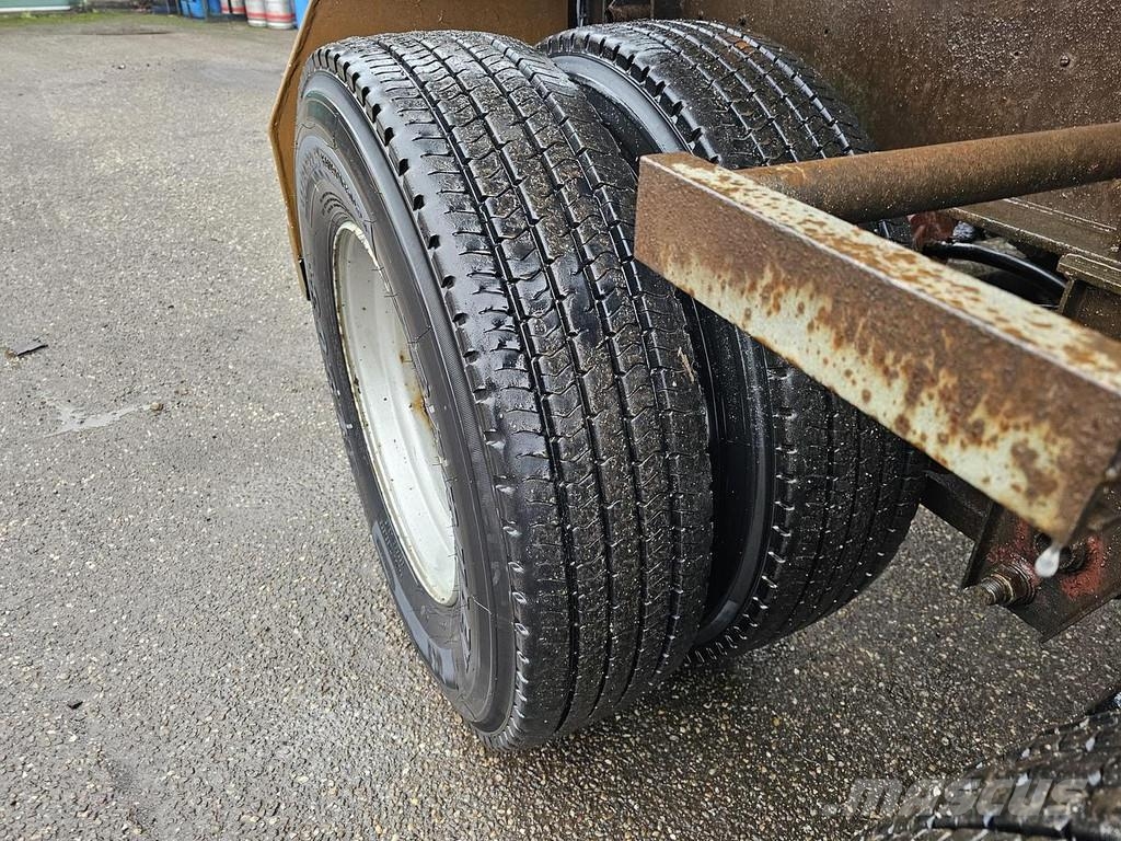 Pacton 2126 C-2 | 20 FOOT| BLADGEVEERD|DOUBLE TIRES| BPW Konteyner yari çekiciler