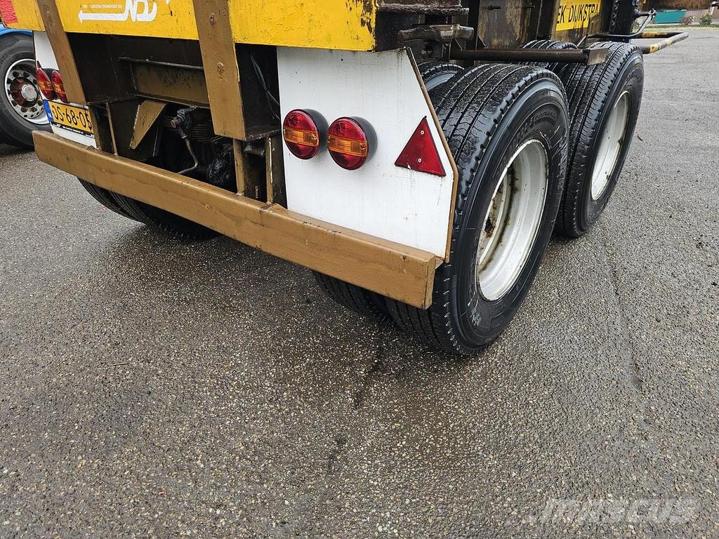Pacton 2126 C-2 | 20 FOOT| BLADGEVEERD|DOUBLE TIRES| BPW Konteyner yari çekiciler
