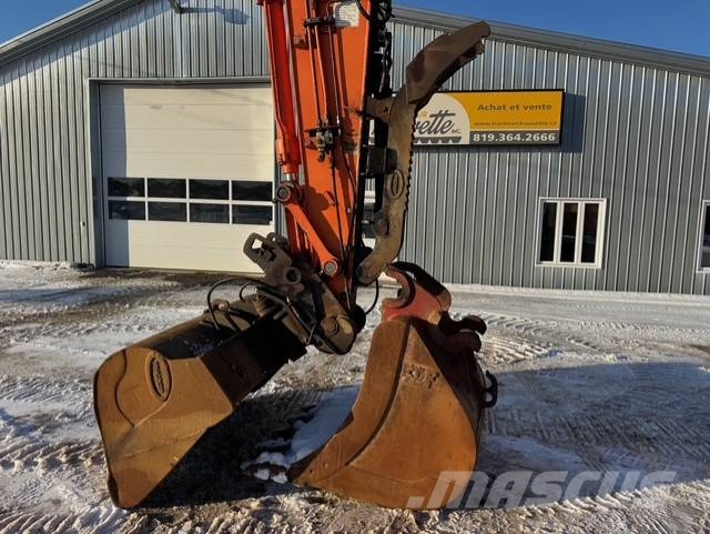 Hitachi ZX 160 LC-3, 2011, Princeville, Quebec, Canada - Used