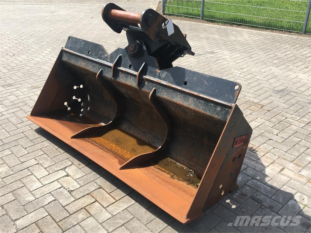  GRABENLÖFFEL 2.000 MM BRE Farm machinery