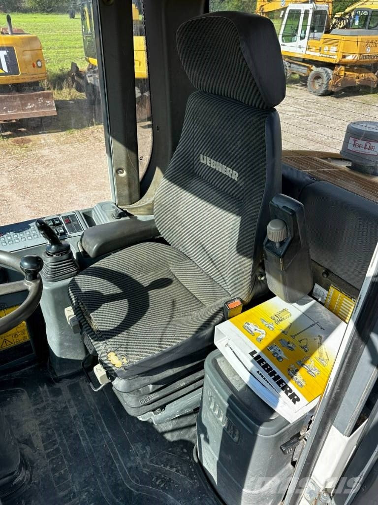 Liebherr L 538+ 40 Km/h+ Klima Deutsche Maschine Pyöräkuormaajat