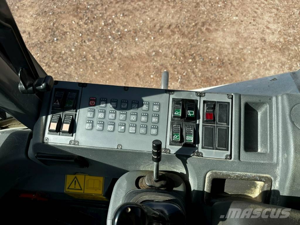 Liebherr L 538+ 40 Km/h+ Klima Deutsche Maschine Pyöräkuormaajat