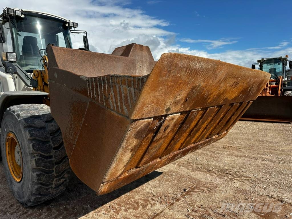 Liebherr L 538+ 40 Km/h+ Klima Deutsche Maschine Pyöräkuormaajat