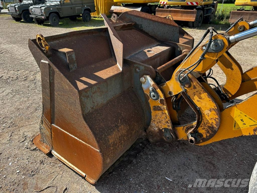 Liebherr L 538+ 40 Km/h+ Klima Deutsche Maschine Pyöräkuormaajat