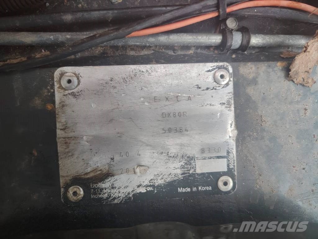 Doosan DX 80 R Közepes (midi) kotrók 7 t - 12 t