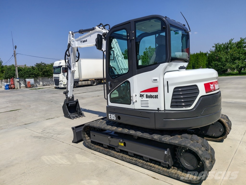 Bobcat E 85 حفارات وسط 7 طن - 12 طن