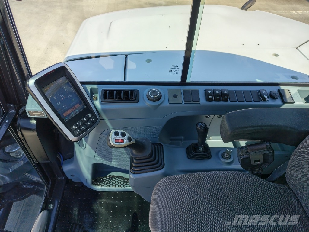 Bobcat E 85 حفارات وسط 7 طن - 12 طن