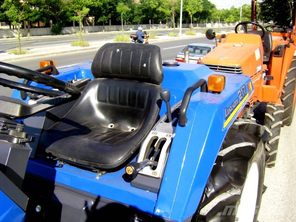 Iseki LANDHOPE 217 4wd &amp; φρέζα Traktorok