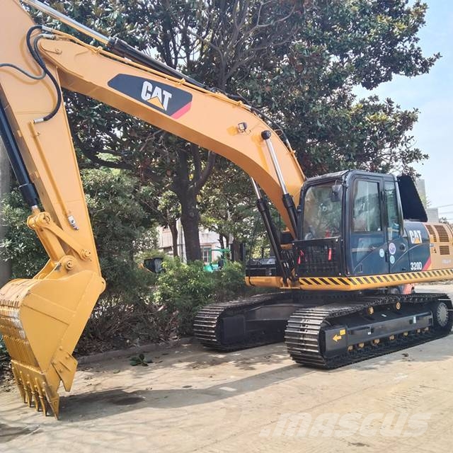 CAT 320 D Paletli ekskavatörler