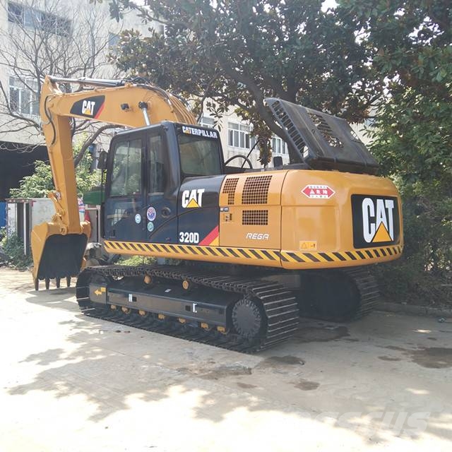 CAT 320 D Paletli ekskavatörler