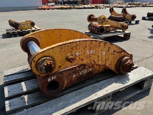 Liebherr 942/944 Connection Link Backhoes