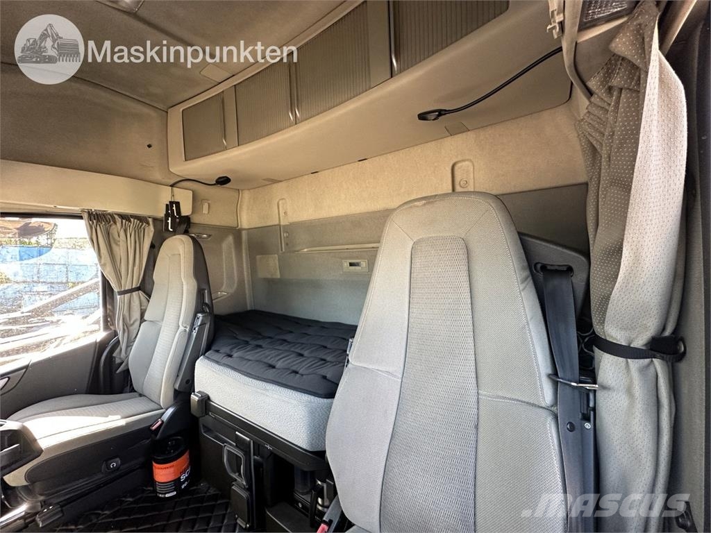 Volvo FH 8X4 Konksliftveokid