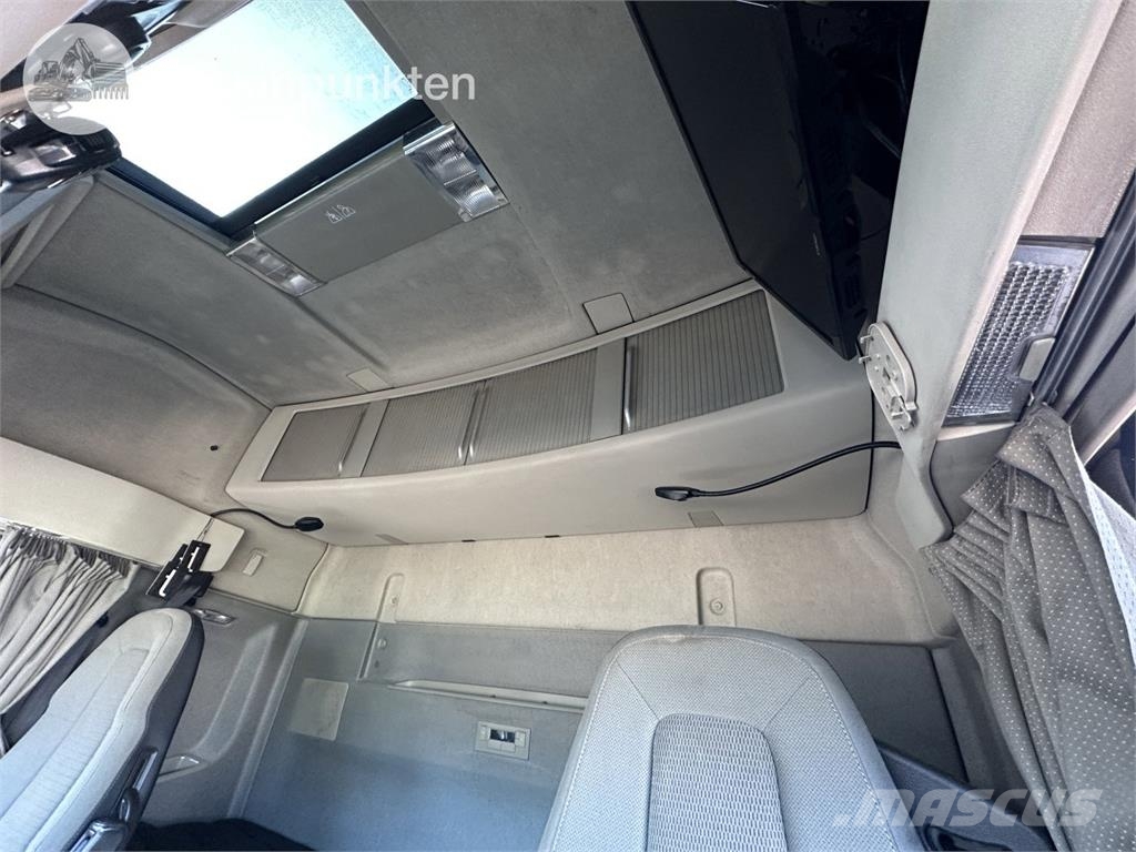 Volvo FH 8X4 Konksliftveokid
